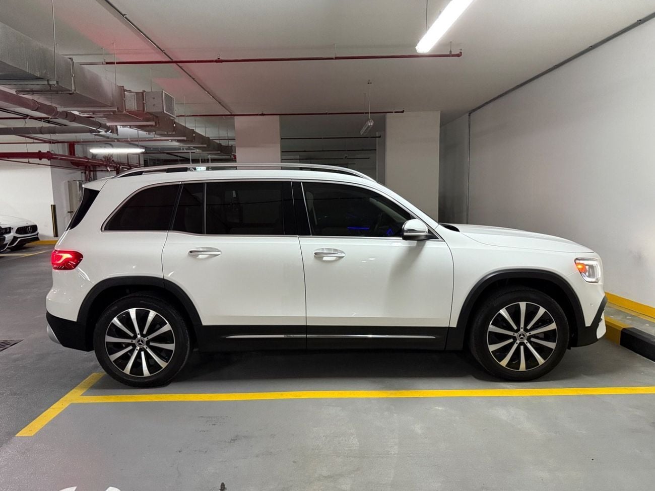 Mercedes Benz GLB250 4MATIC Premium 2.0L (5 Seater)