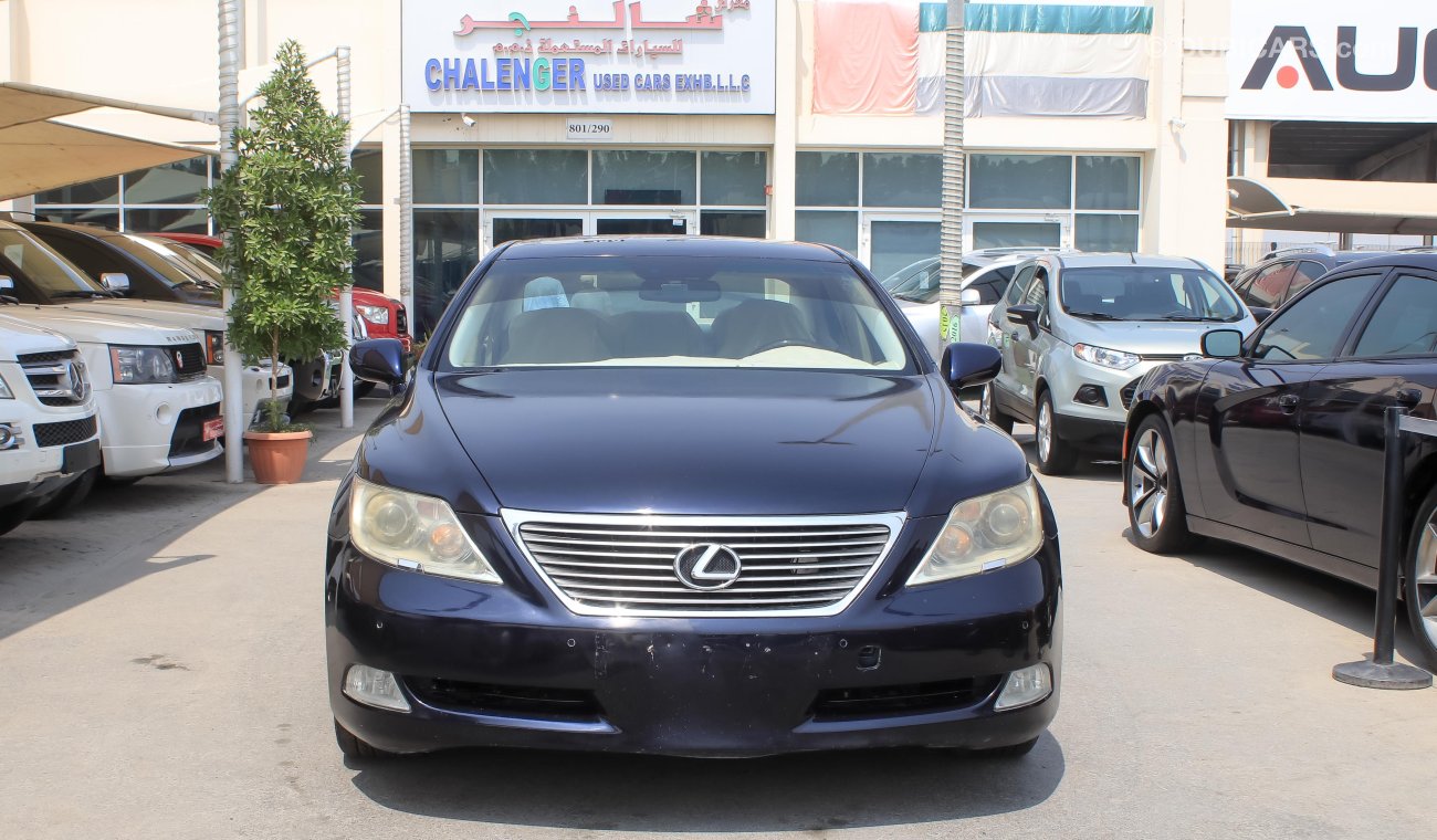 Lexus LS460