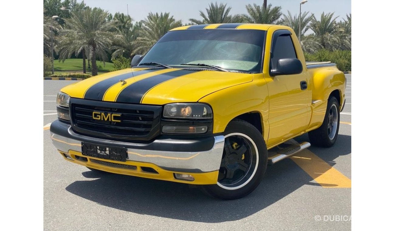 جي أم سي سييرا GMC Sierra 2002 Perfect inside and out - Low mileage - No accident history