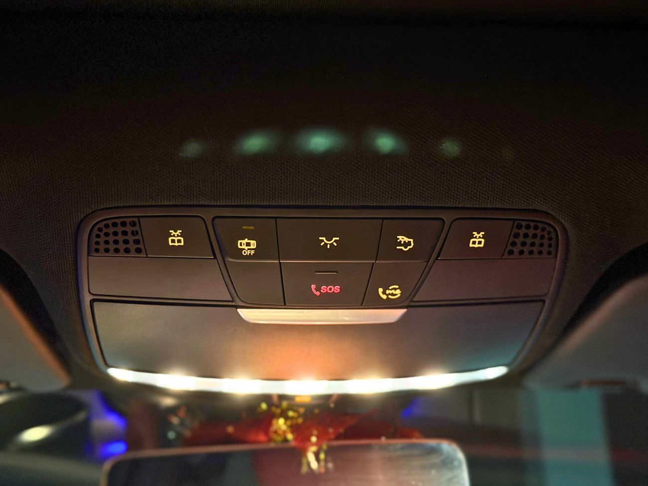 مرسيدس بنز C 200 