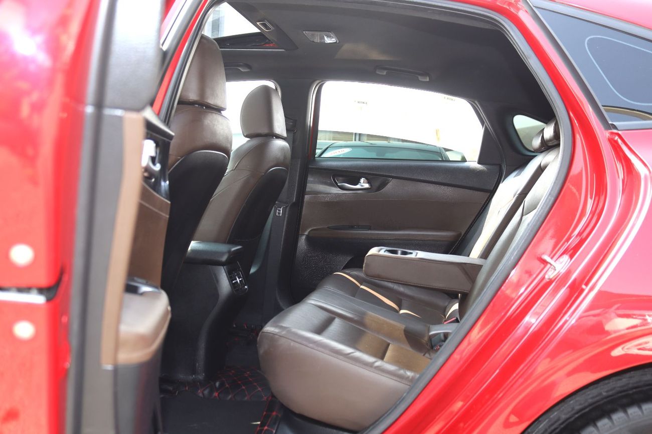 كيا سيراتو كيا سيراتو 2020  خليجى فل أوبشن  بحاله ممتازه ممشى 97000 كم بمحرك 1.6L- بسعر 38000 درهم