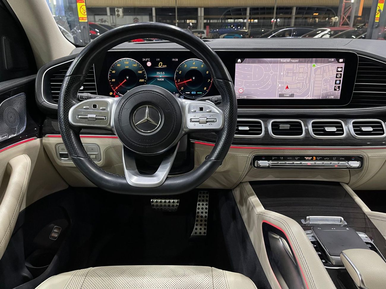 Mercedes-Benz GLS 450 Premium 3.0L (389 HP)