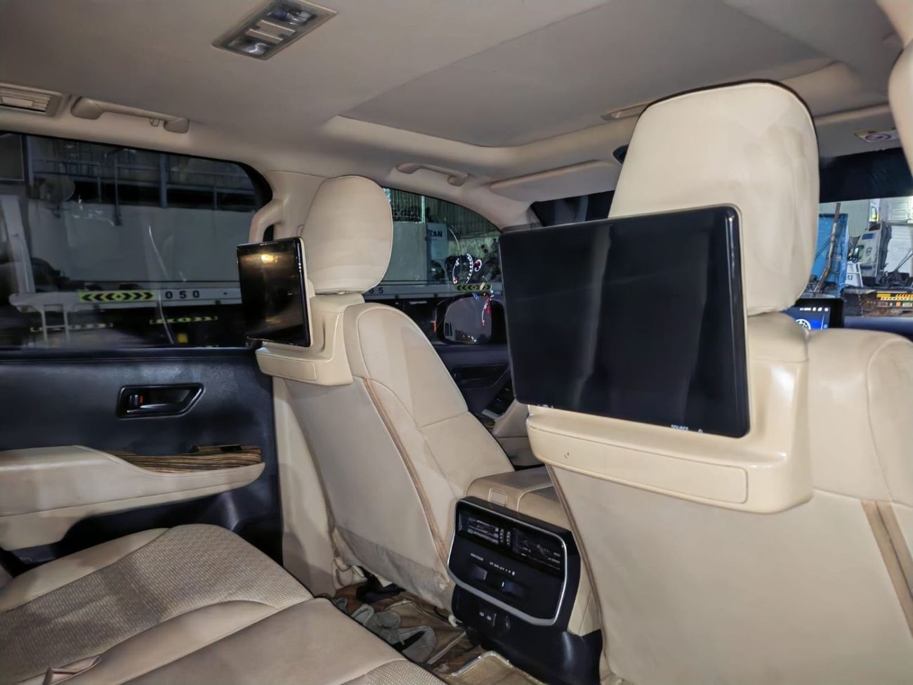 تويوتا لاند كروزر