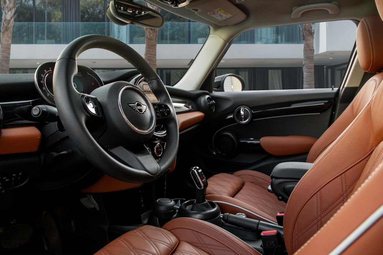 Mini Cooper | 2,135 P.M  | 0% Downpayment | AS NEW | MINI WARRANTY + SERVICE!