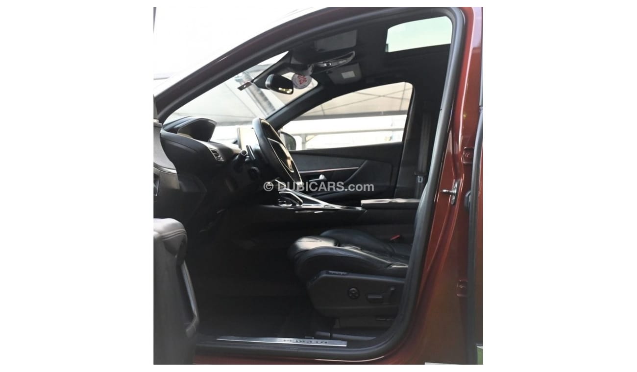 Peugeot 3008 GT Line Peugeot 3008 (GCC 1.6 ) VERY GOOD CONDITION WITHOUT ACCIDENT ORIGINAL PAINT