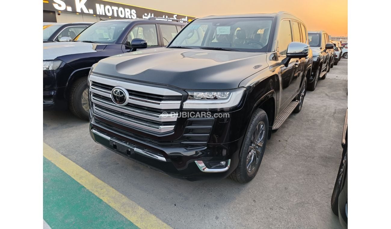 Toyota Land Cruiser VXR 3.5L Twin Turbo /  Full Option With Radar & Memory Seats / Chrome Package  (CODE # 67785)