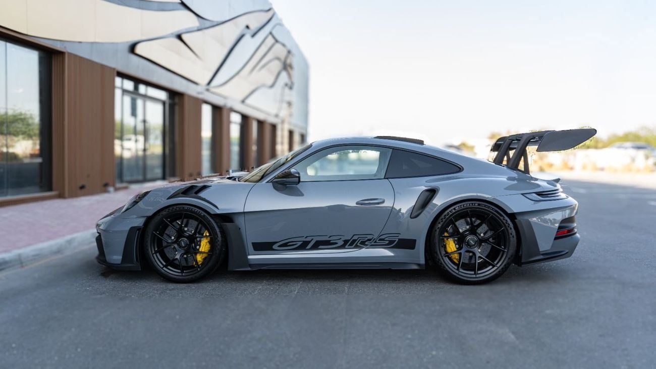 Porsche 911 GT3RS Carrera GTS 3.0L (450 HP) Coupe
