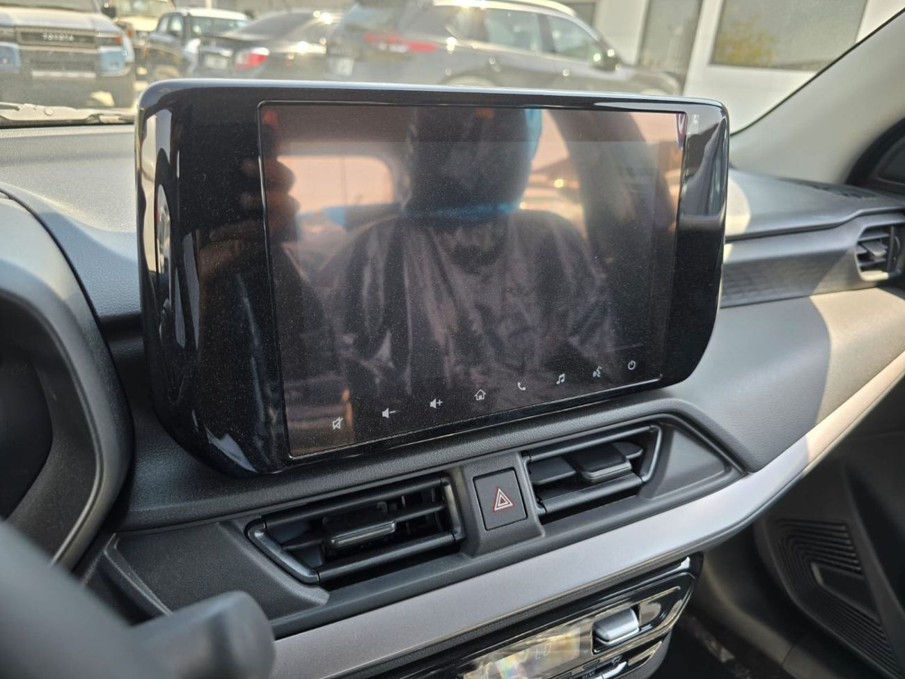 سوزوكي سويفت سوزوكي سويفت GLX، موديل 2026، سعة 1.2 لتر، لونان