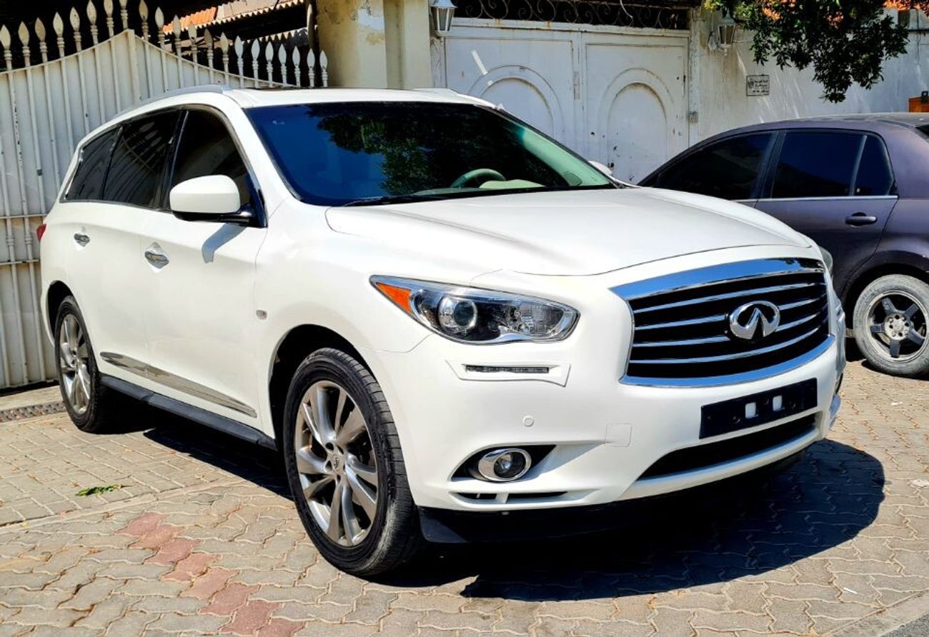 Infiniti JX35 Infiniti jx35 gcc 2013 full option