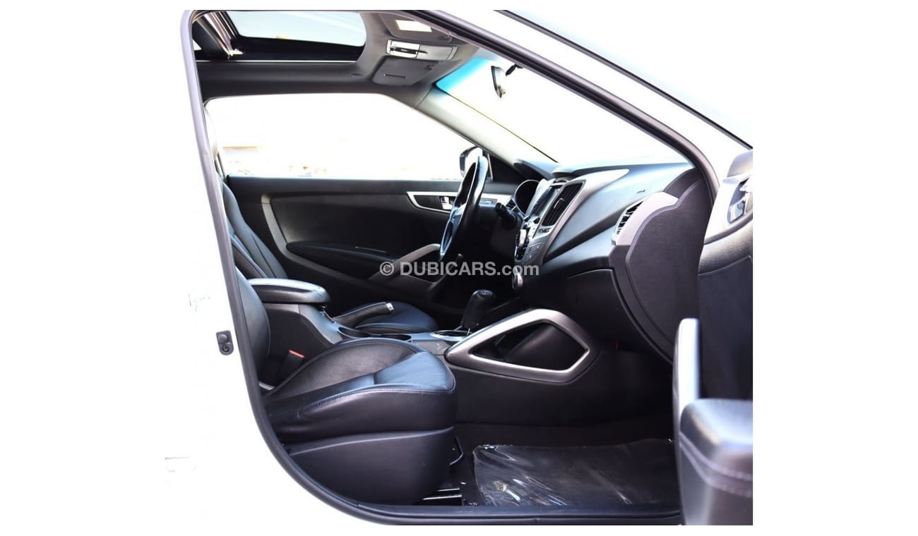 Hyundai Veloster Sport Hyundai Veloster 2015 GCC full option in excellent condition