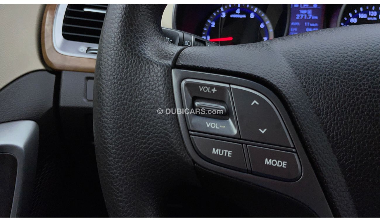 Hyundai Santa Fe GL 2.4 | Under Warranty | Inspected on 150+ parameters