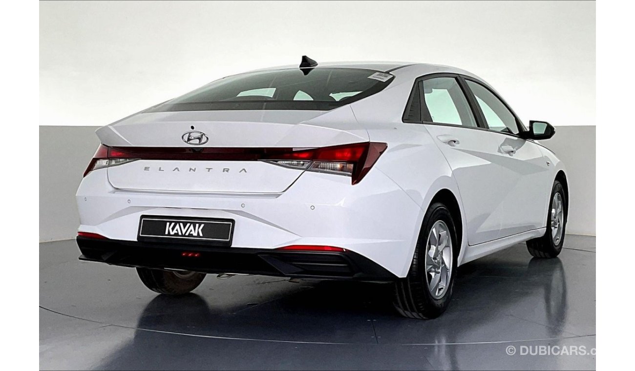 Hyundai Elantra Smart