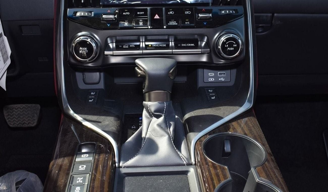 Lexus LX 500 LEXUS LX500D 3.3L DIESEL TWIN TUBO FULLY LOADED 2024 GCC SPECS 0KM