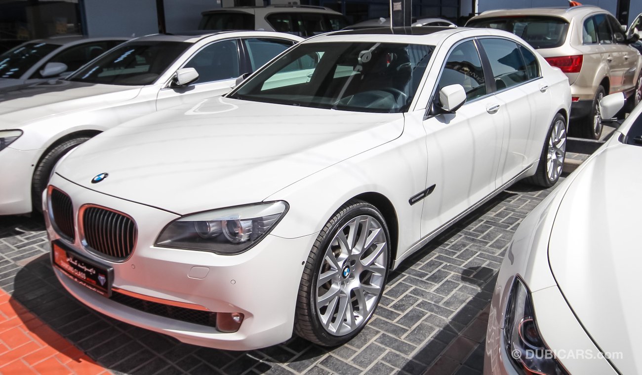 بي أم دبليو 750 Li