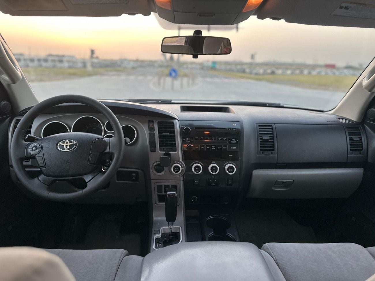Toyota Sequoia