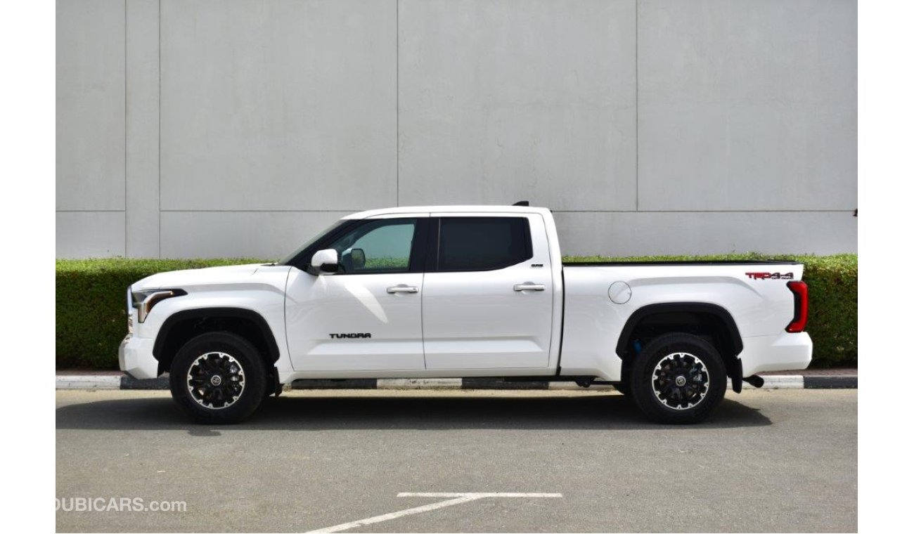 Toyota Tundra Crewmax SR5 TRD Offroad V6 3.5L Petrol 4X4 AT