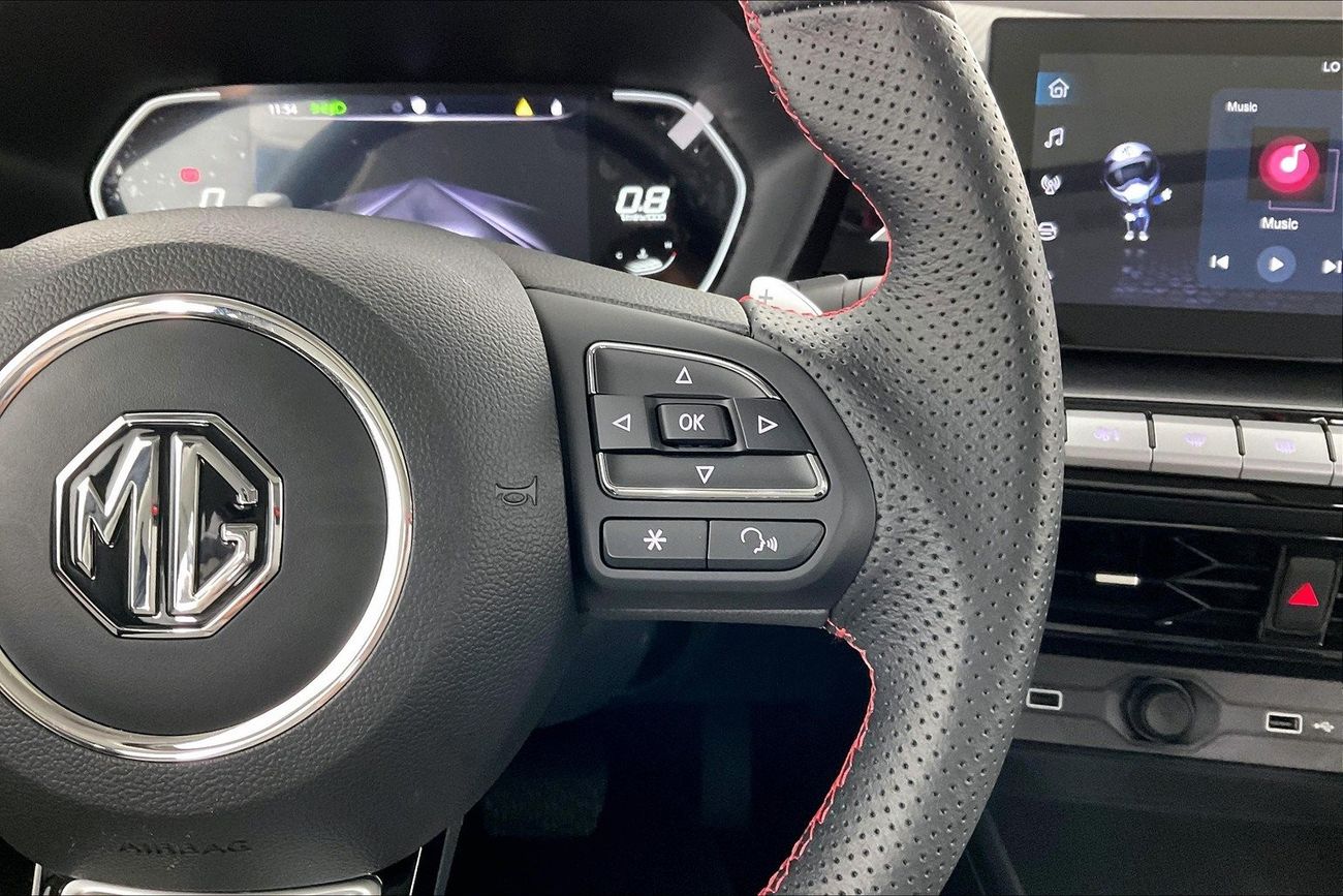 أم جي GT Luxury | شامل الضمان | 0 ﺪﻔﻋﺓ ﺃﻮﻟﻯ