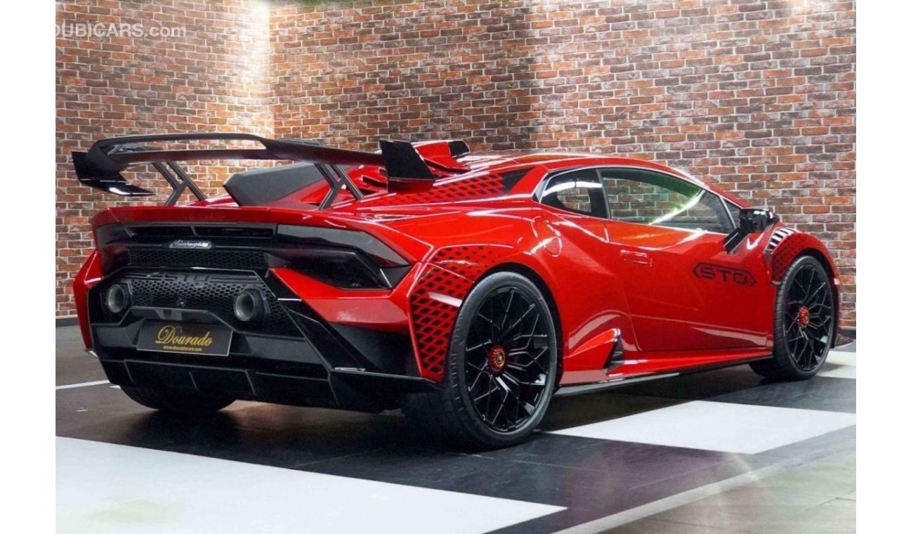 لمبرجيني هوراكان STO | Brand New | 2022 | Full Carbon Fiber | 5.2L V10 | 640 HP