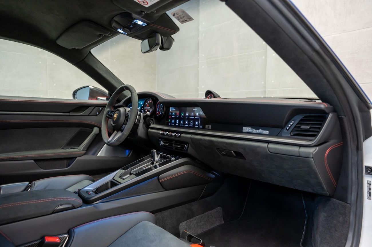 Porsche 911 Dakar 3.0L (475 HP) Coupe