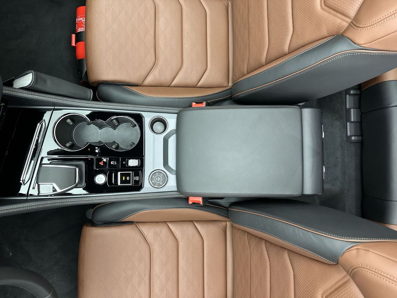 فولكس واجن طوارق Touareg Elegance - Tirano