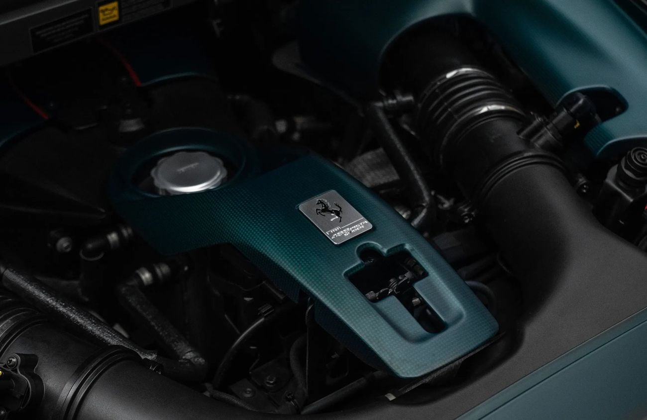 Ferrari 488 3.9L V8 Twin-Turbocharged Engine