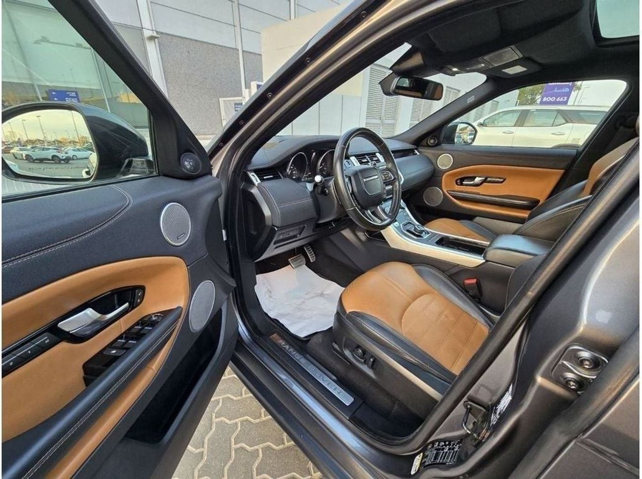 لاند روفر رانج روفر إيفوك P200 R-Dynamic 2.0L RANGE ROVER EVOQUE R-DYNAMIC 2018 GCC ORGINAL PAINT // ACCIDENT FREE // PERFECT