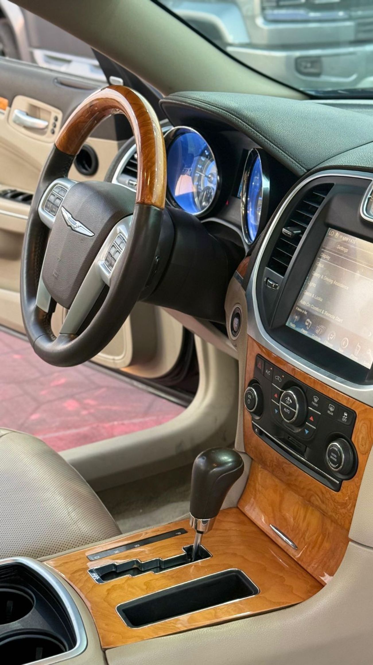 كرايسلر 300C