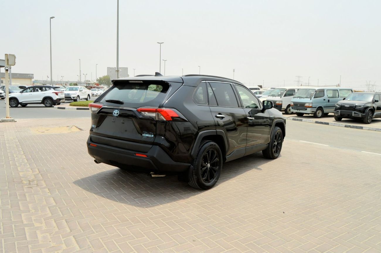 Toyota RAV4 Full Option 2.5L Hybrid/Petrol
