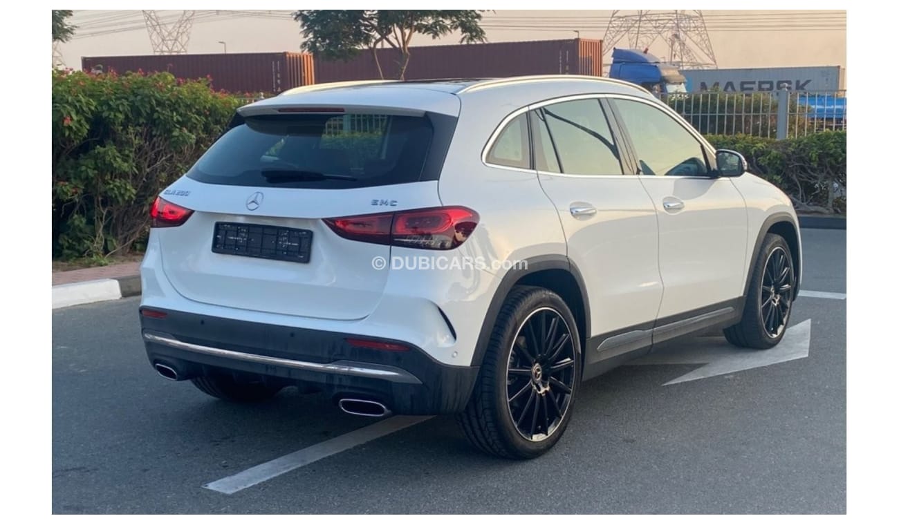 Mercedes-Benz GLA 200 Premium