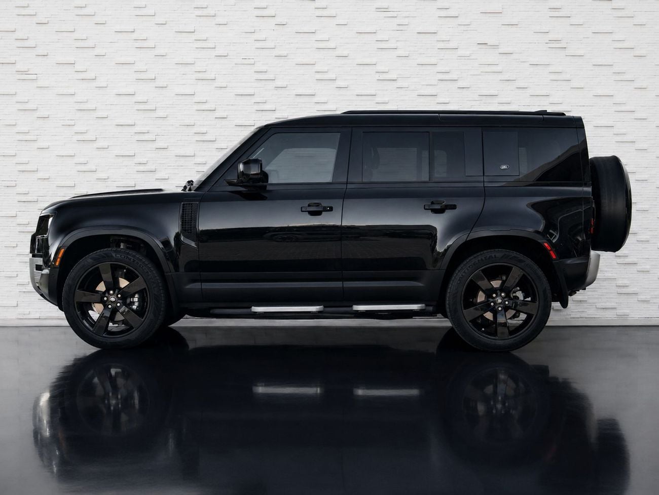 Land Rover Defender 110