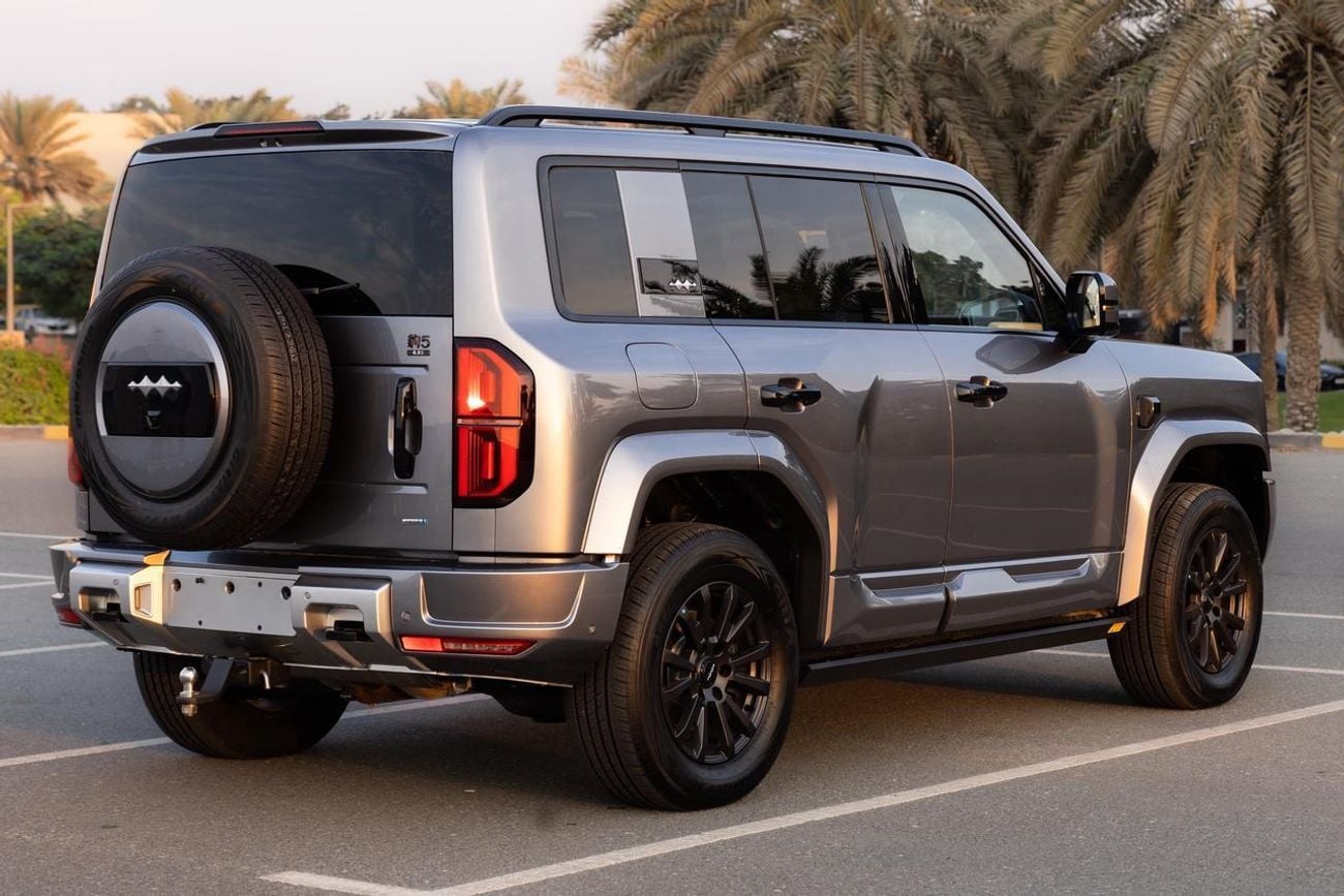 بي واي دي ليوبارد 5 مع ضمان 10 سنوات وسيرفيس 5 سنوات