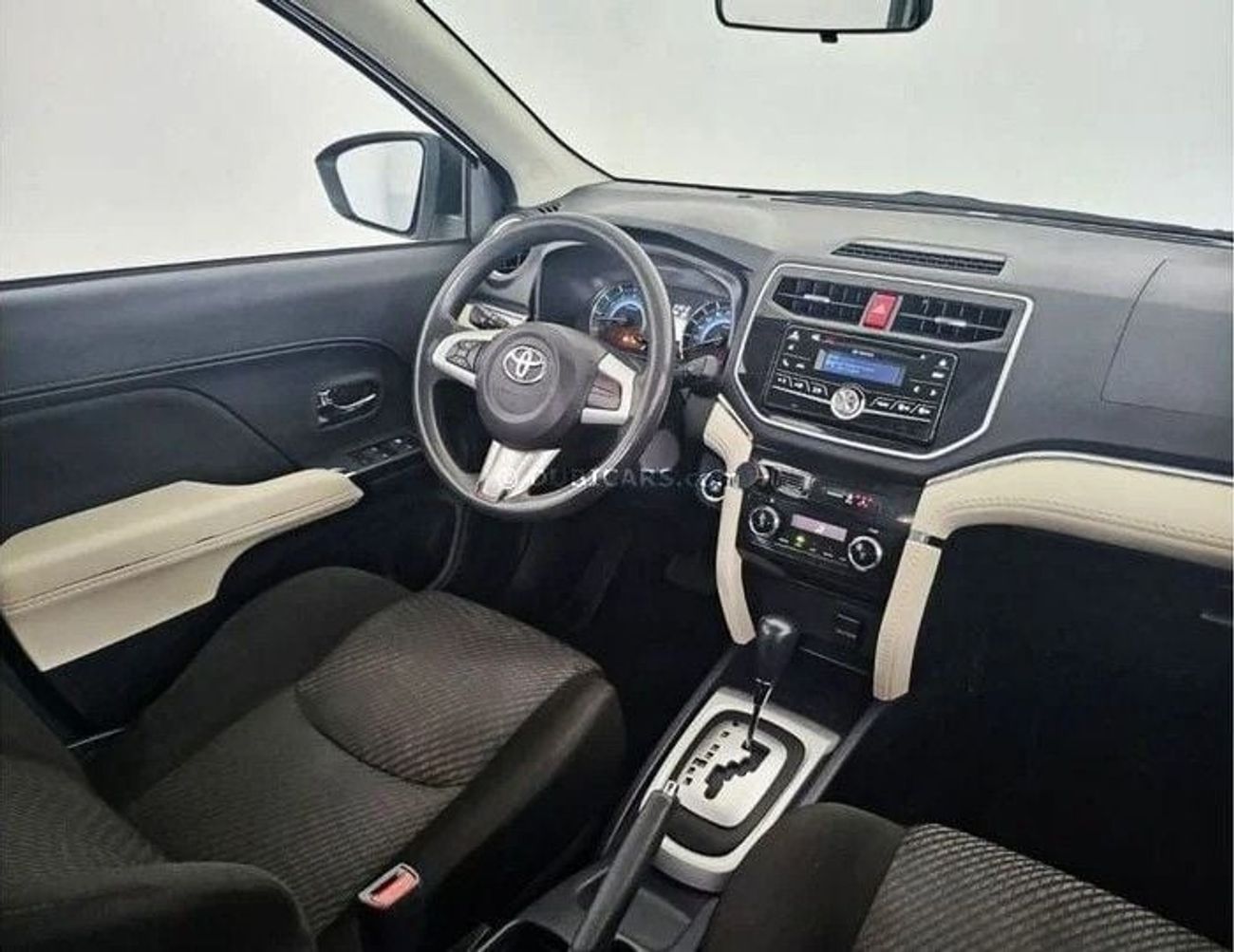 Toyota Rush EX 1.5L-4CYL - EXCELLENT CONDITION - AGENCY MAINTAINED