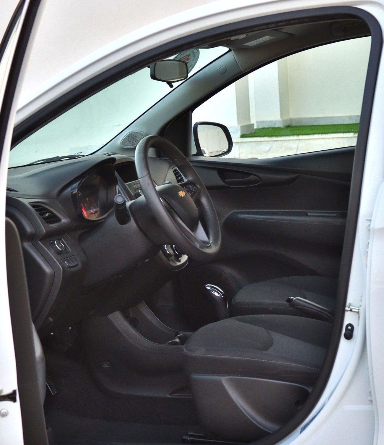 Chevrolet Spark 2020 Chevrolet Spark LS (M400), 5dr Hatchback, 1.4L 4cyl Petrol, Automatic, Front Wheel Drive