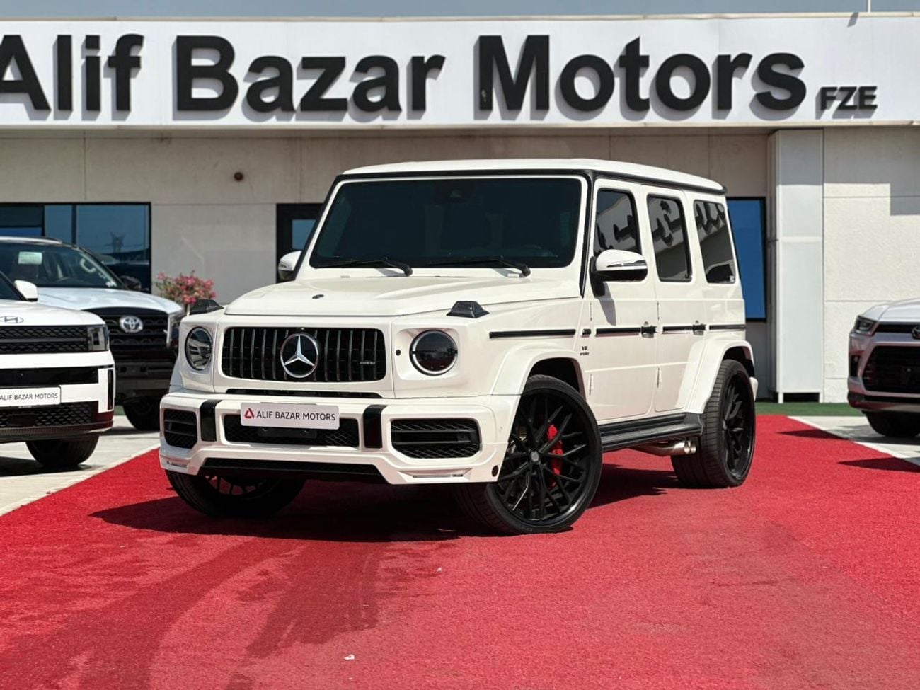 Mercedes-Benz G 63 AMG Std 4.0L Low Mileage Cleant title G63 Brabus Kit Japan Spec