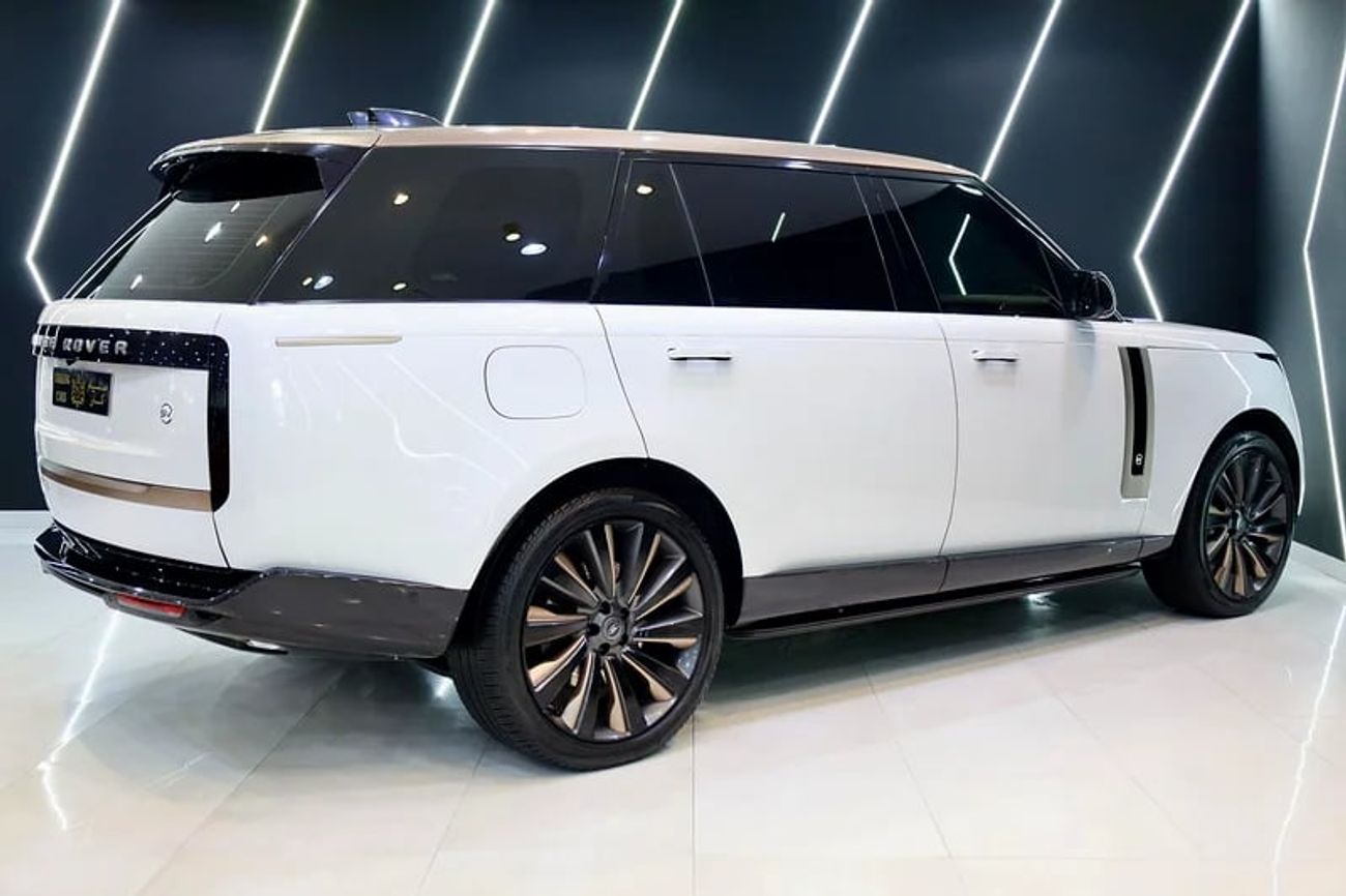 لاند روفر رينج روفر SV LWB P530, Executive Class Rear Seats, Al Tayer Warranty + Service!!