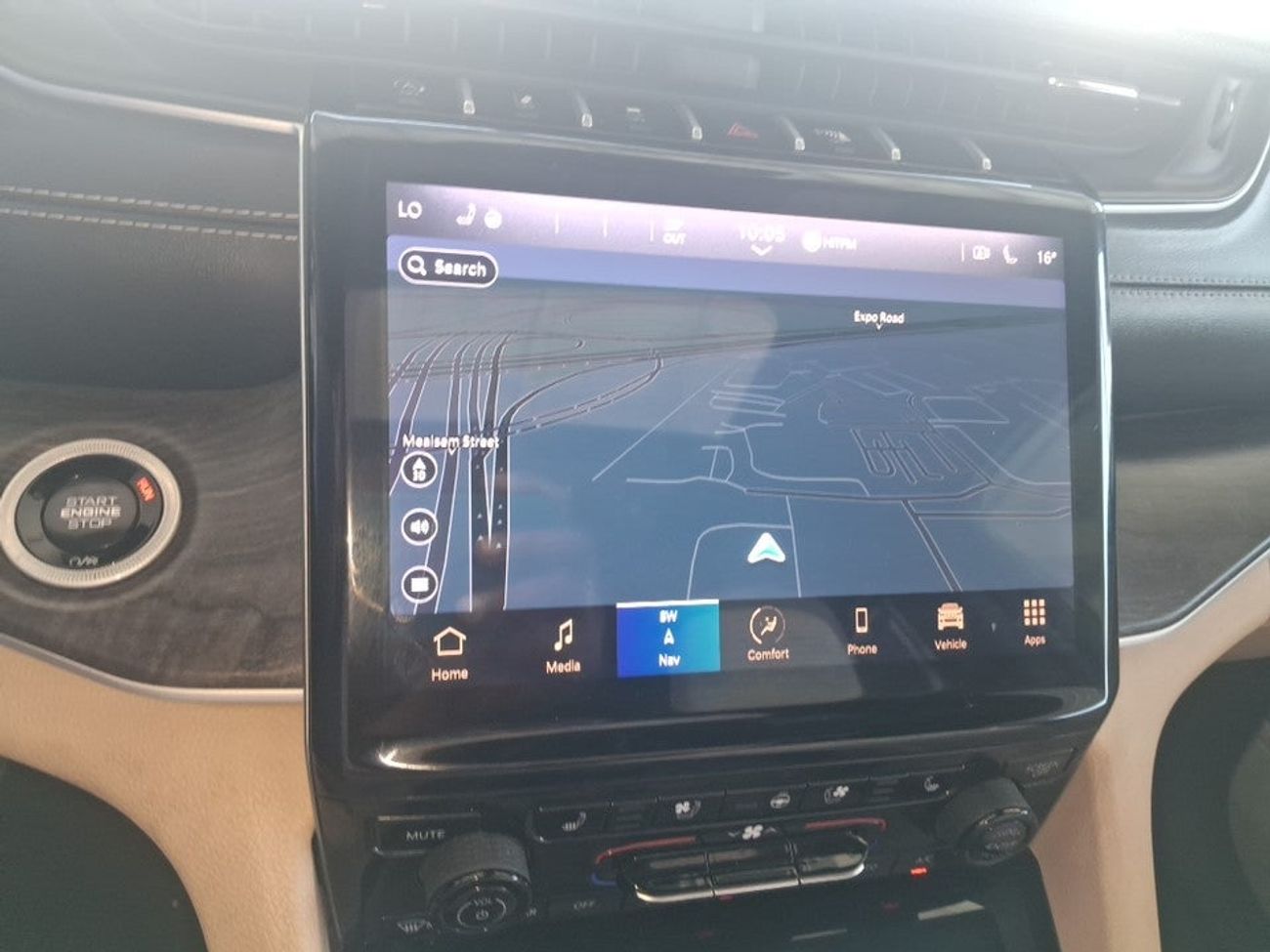 جيب جراند شيروكي LIMITED 3.6 | بدون دفعة مقدمة | اختبار القيادة في المنزل