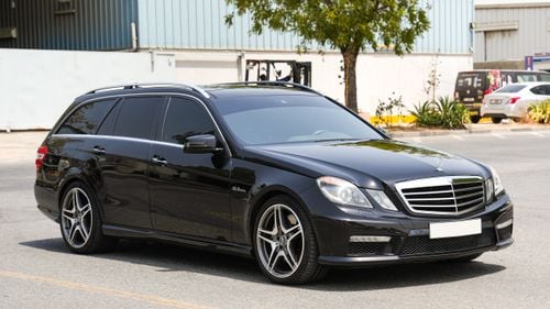Mercedes Benz E63 AMG STD