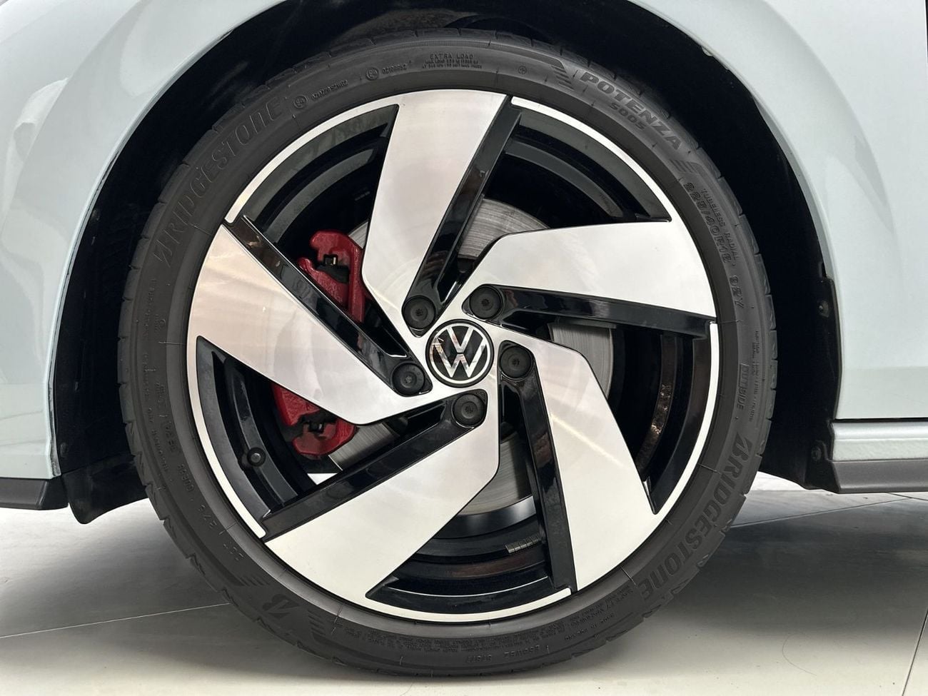 Volkswagen Golf GTI Golf GTI 2L | Ex - Demo | Panoramic Sunroof | Fabric Sport Seats | LED Plus Headlights | Digital Coc