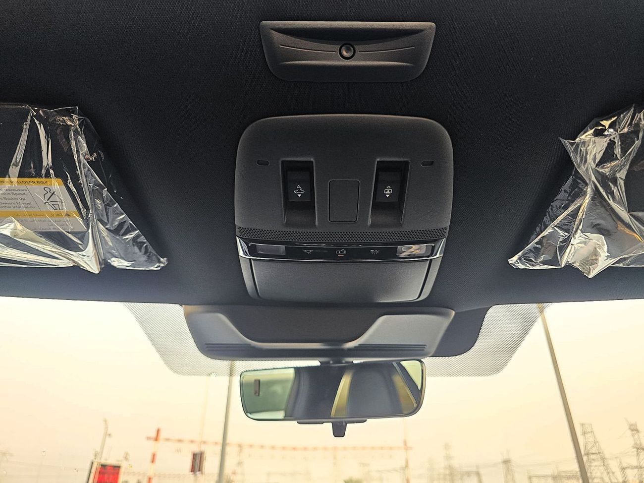 Infiniti QX80 SENSORY CAPTAIN CHAIRS