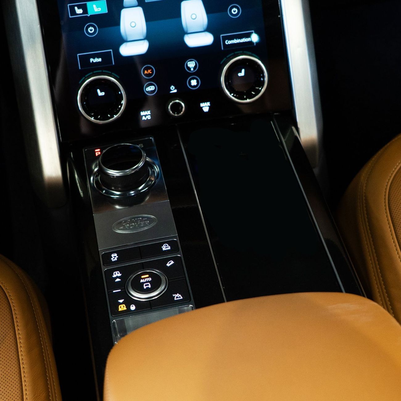 لاند روفر رينج روفر Autobiography 5.0L (510 HP) AED 3,640 pm  • 0% Downpayment • Range Rover Autobiography • 1 Year Warr