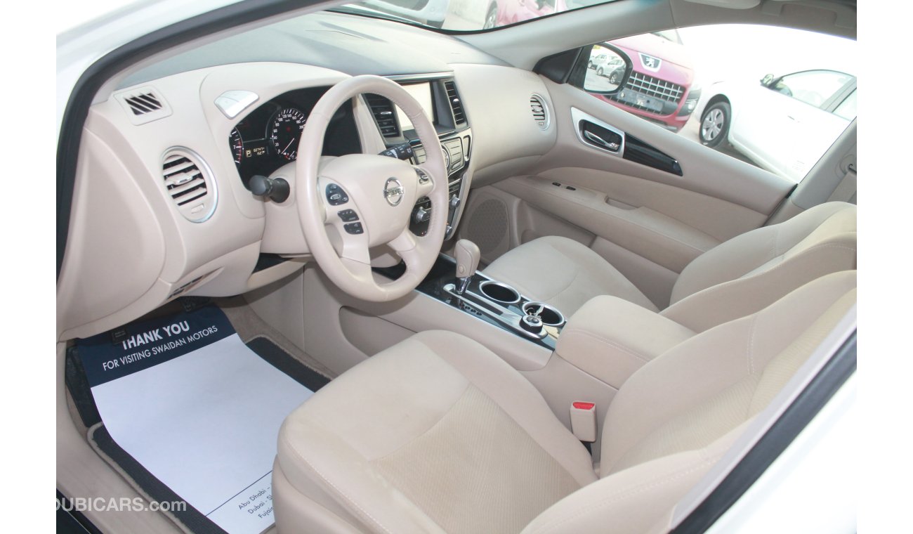 نيسان باثفايندر 3.5L V6 2015 S AWD GCC DEALER WARRANTY FREE INSURANCE