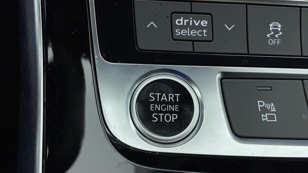 Audi Q7 55 TFSI S LINE LUXURY 3 | Zero Down Payment | Free Home Test Drive