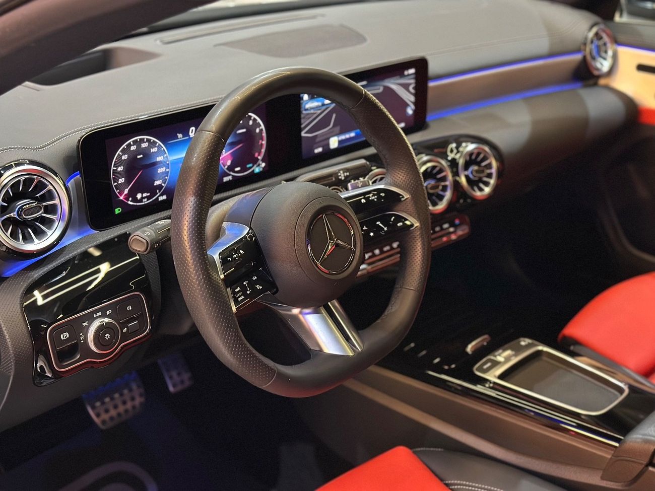 مرسيدس بنز CLA 250 4MATIC