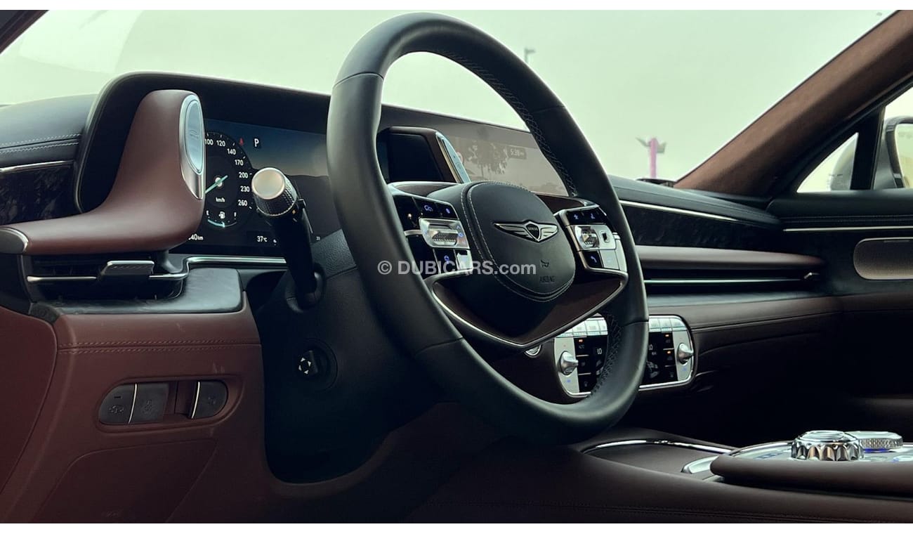 Genesis G90 Royal AWD Matte Makalu Grey 3.5L V6