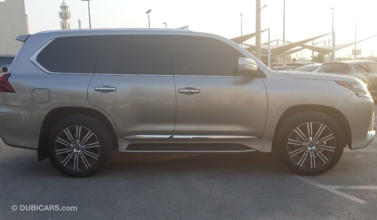 Lexus LX570 فل ابشن