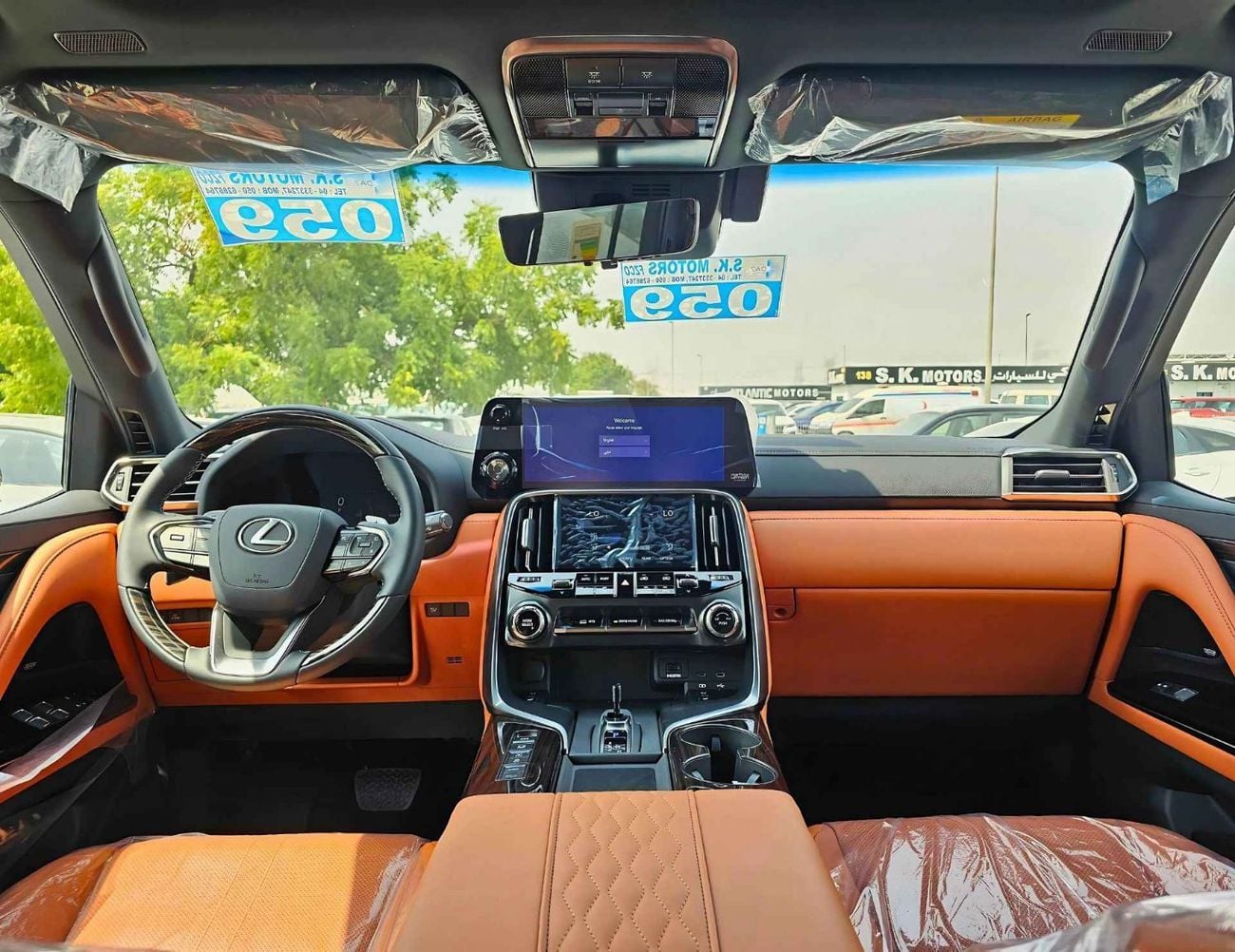 لكزس LX 700h HYBRID/ VIP SEATS FULL OPTION/ PETROL AT 3.5L V6 4WD/CODE#LX7HV