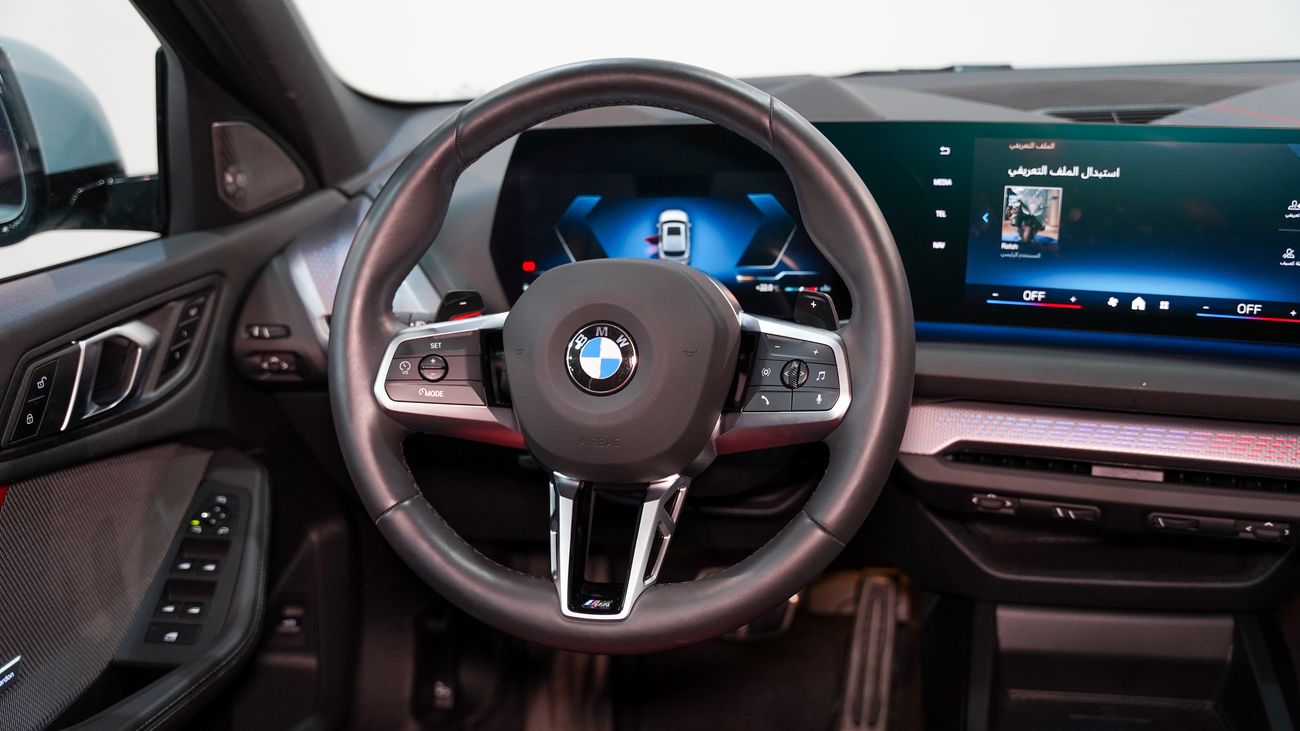 بي أم دبليو 118