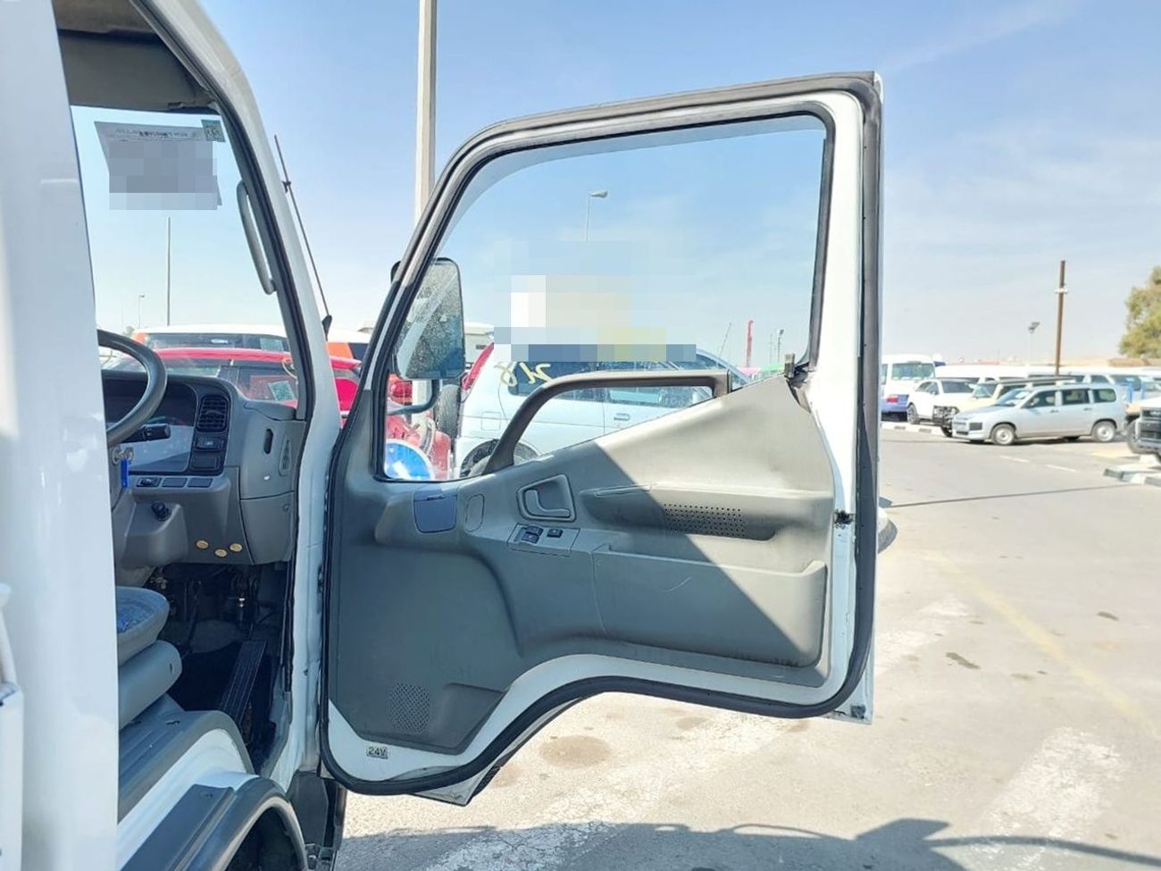 ميتسوبيشي فوسو كانتير MITSUBISHI CANTER TRUCK RHD 1994 MODEL 4.5 L DIESEL MANUAL(PM00202)