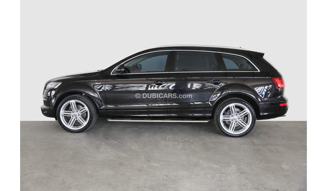 أودي Q7 2014 S Line Supercharged 333hp (7 Seater)