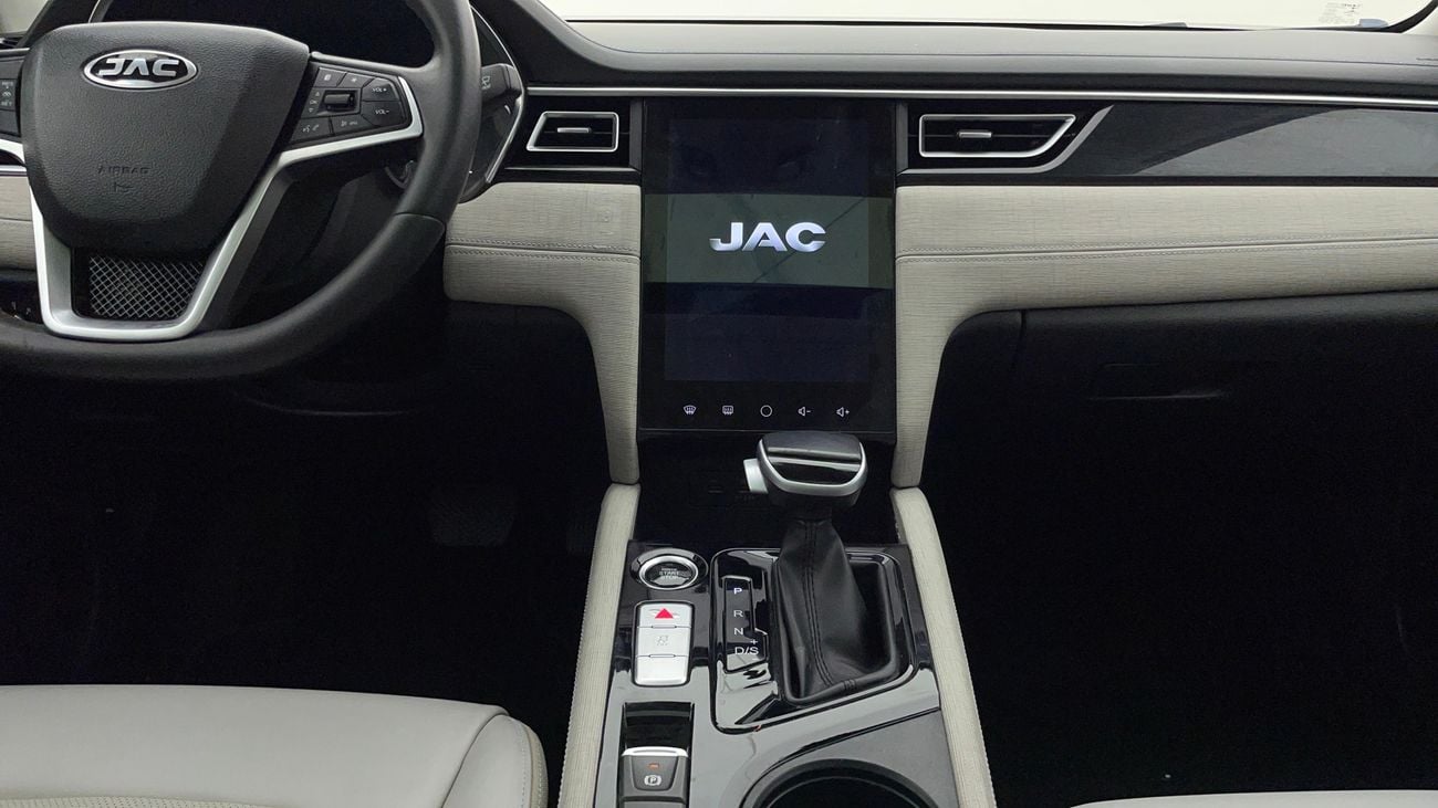 JAC J7 INTELLIGENT 1.5 | Zero Down Payment | Home Test Drive